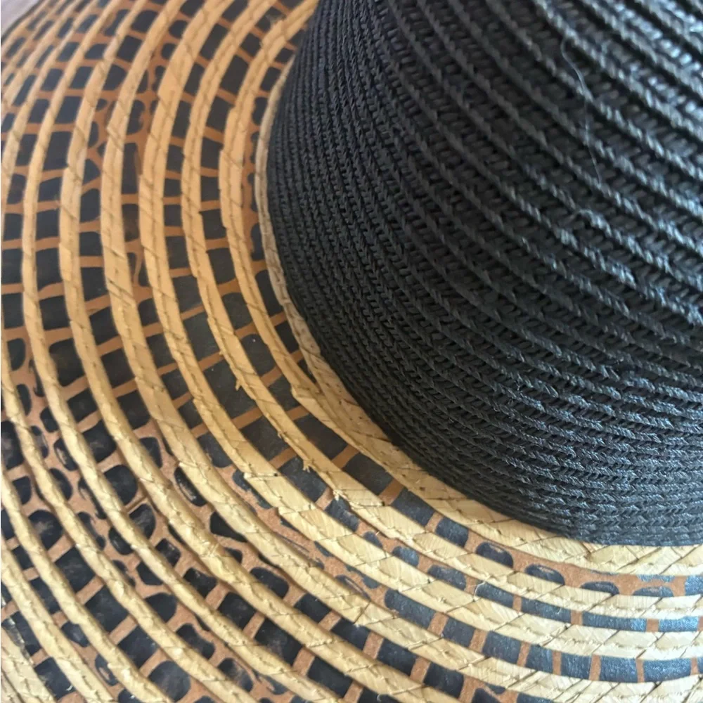Nine West Women’s Animal Print‎ Wide Brimmed Straw Beach Vacation Sun Hat GUC